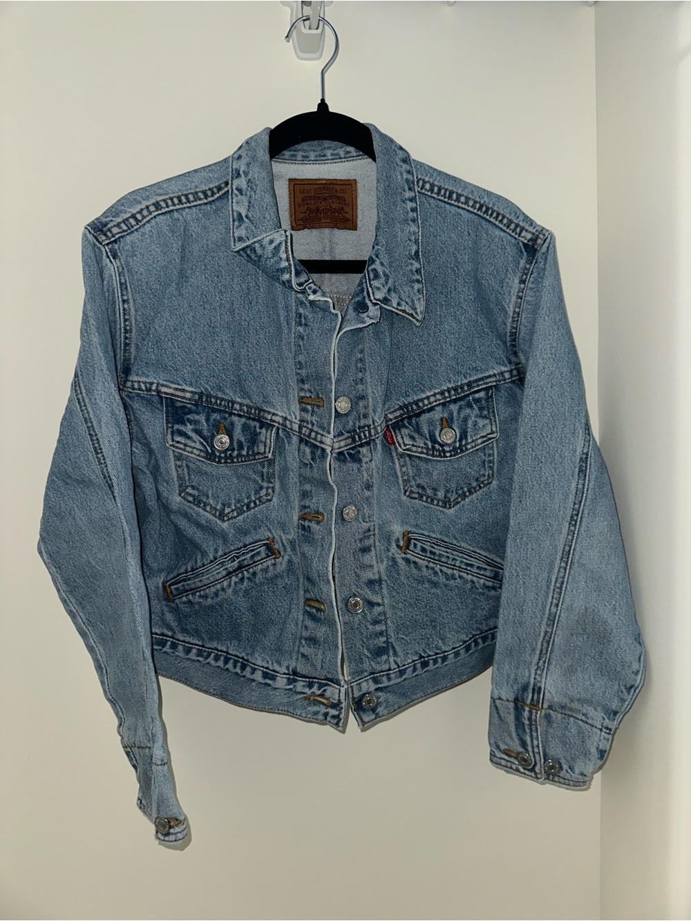 Classic Levi Light Blue Denim Jacket - Womens